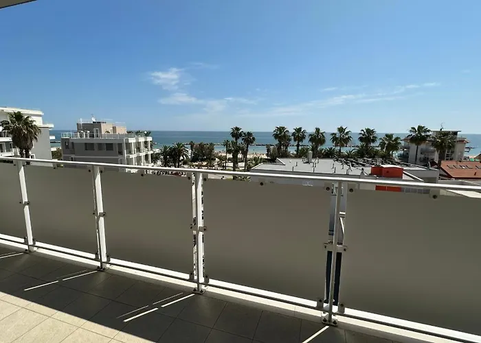 Laureati Σαν Μπενεντέτο ντελ Τρόντο